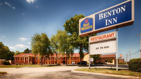 benton ar hotels.
